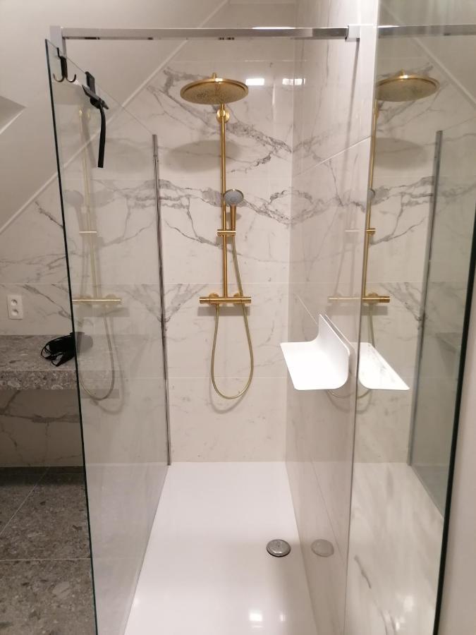 Appartement Deluxe Orly 2 ออสเทนด์ ภายนอก รูปภาพ